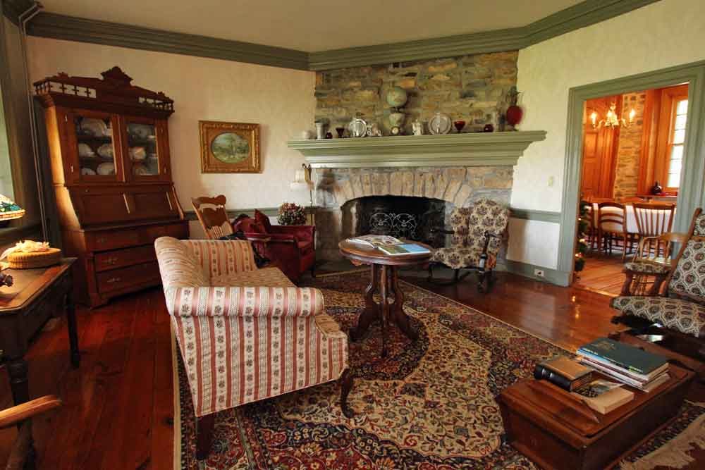 Lancaster PA Farm Bed & Breakfast